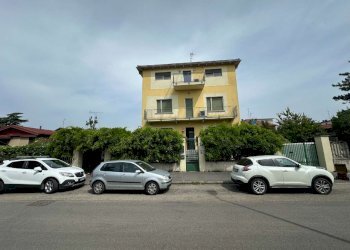Three-room apartment via DELLE ROSE 26, Milano (neighborhood Lorenteggio) - photo 38