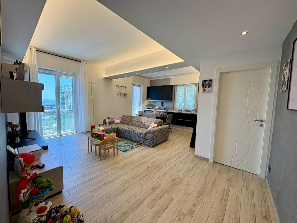 Appartamento Via elsa, Genova (zona Cornigliano) - foto 1