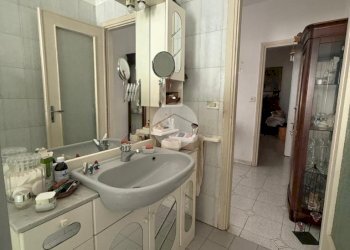 Three-room apartment Via borgosesia, Torino (neighborhood Parella) - photo 16