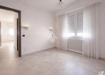 Two-room apartment Via Giovanni Scazzola, Alessandria - photo 2