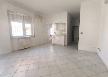 Two-room apartment Via Giovanni Scazzola, Alessandria - photo 10