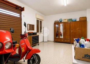 Villa Via regione bussi, Imperia - photo 31