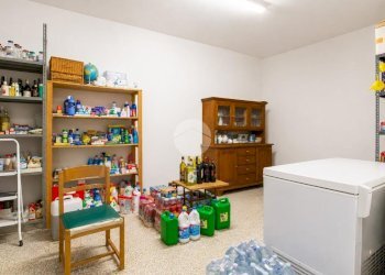 Villa Via regione bussi, Imperia - photo 33