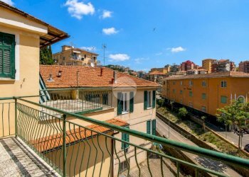 Three-room apartment Via Giuseppe Mazzini, Imperia - photo 3