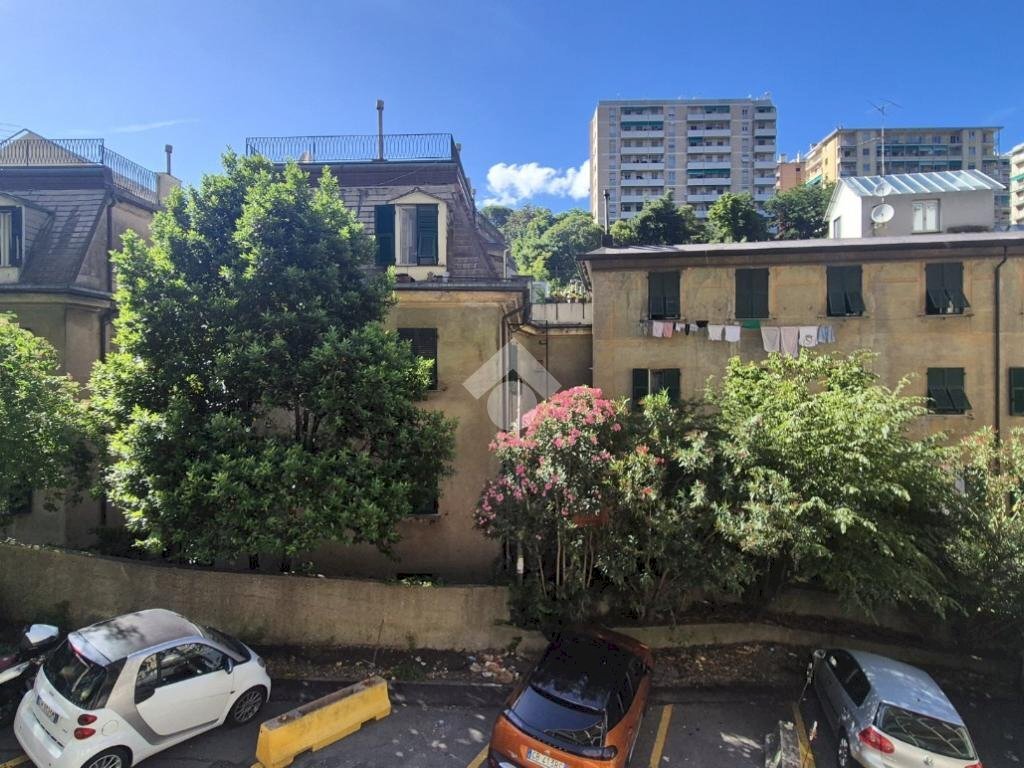 Quadrilocale Via Francesco Pastonchi, Genova (zona Marassi) - foto 1