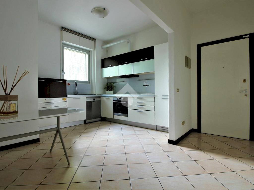 Three-room apartment Seconda strada torre, Segrate - photo 1