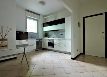 Three-room apartment Seconda strada torre, Segrate - photo 1