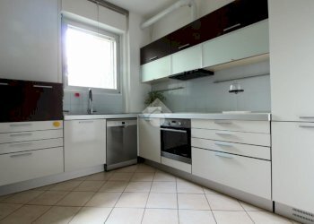 Three-room apartment Seconda strada torre, Segrate - photo 2