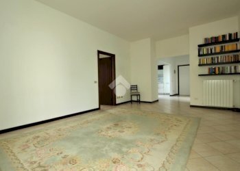 Three-room apartment Seconda strada torre, Segrate - photo 4