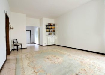 Three-room apartment Seconda strada torre, Segrate - photo 5