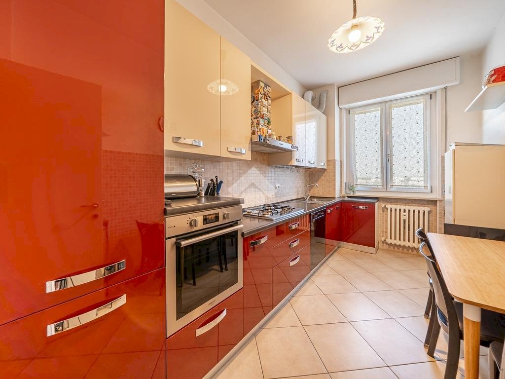 Three-room apartment Via Parigi, Parma (neighborhood San Lazzaro) - photo 2