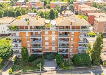 Three-room apartment Via Parigi, Parma (neighborhood San Lazzaro) - photo 1