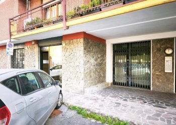 Shop Via Claudio Monteverdi, Modena - photo 1