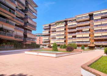 Three-room apartment Via Enrico Fermi, Cesano Boscone - photo 35