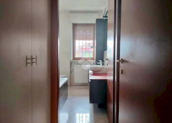 Three-room apartment Via Enrico Fermi, Cesano Boscone - photo 18