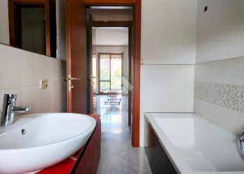 Three-room apartment Via Enrico Fermi, Cesano Boscone - photo 20