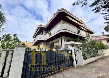 Foto 1 - Villa Via Sagittario
 
4, Montesilvano - foto 1