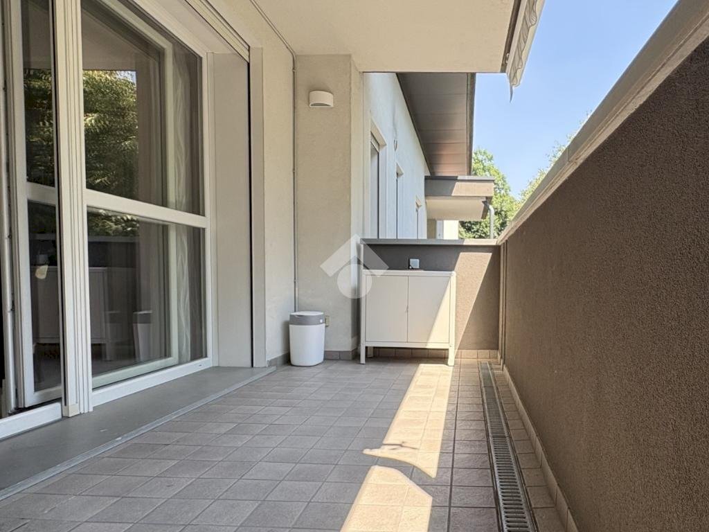 Three-room apartment Via Martiri di Marzabotto, Senago - photo 3