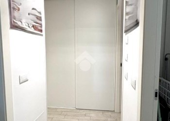 Three-room apartment Via Martiri di Marzabotto, Senago - photo 23