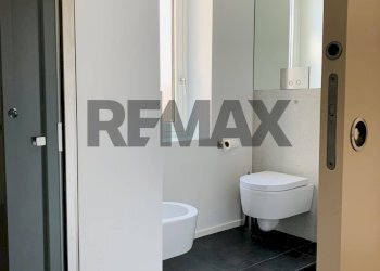 Bagno - Bilocale via Altino
 
5, Milano - foto 10