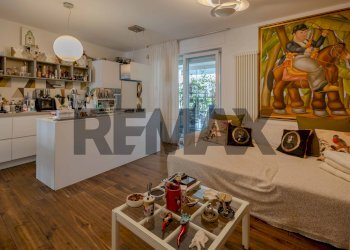 Cucina - Three-room apartment Via Mimmo Conenna
 
30, Bari - photo 2