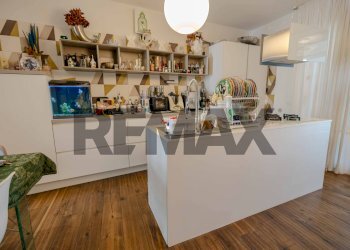 Cucina - Three-room apartment Via Mimmo Conenna
 
30, Bari - photo 4