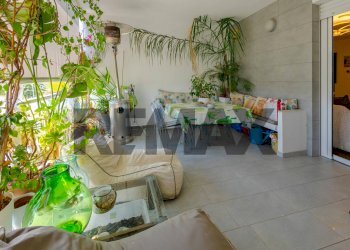 Terrazza - Three-room apartment Via Mimmo Conenna
 
30, Bari - photo 14
