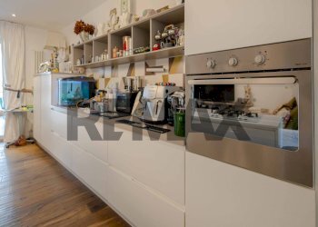 Cucina - Three-room apartment Via Mimmo Conenna
 
30, Bari - photo 15