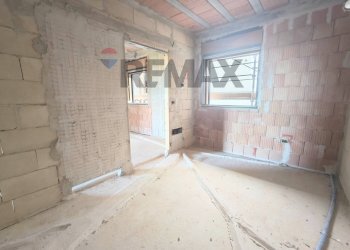 Stanza vuota - Four-room apartment Via Carlo Levi
 
nc, Bitritto - photo 9