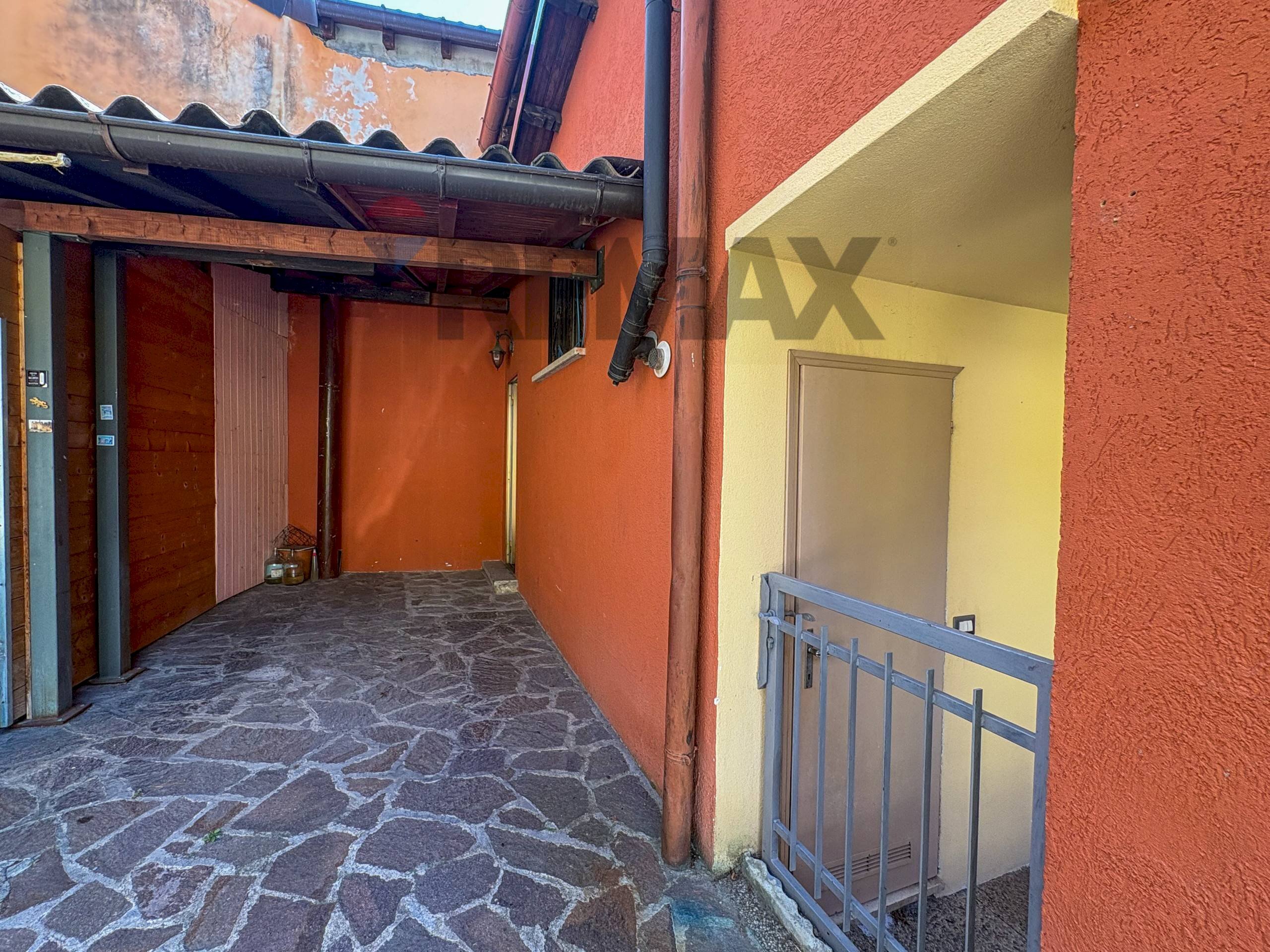 Terrazza - Casa semi indipendente Vicolo Piatti
10, Viggiù - foto 3