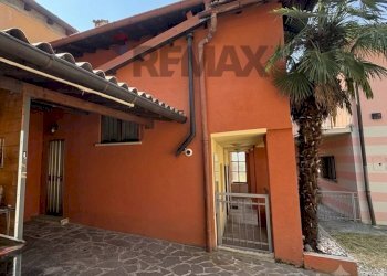 Casa all\'aperto - Semi-detached house Vicolo Piatti
 
10, Viggiù - photo 2