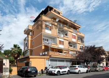 Edificio all\'aperto - Attico VIA NUORO
 
12, Roma - foto 2