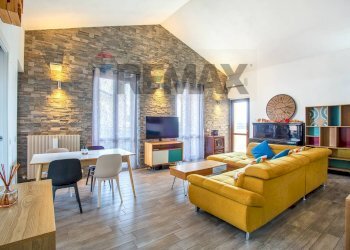 soggiorno - Attic Via Fratelli Testa
 
5, Giussago - photo 2