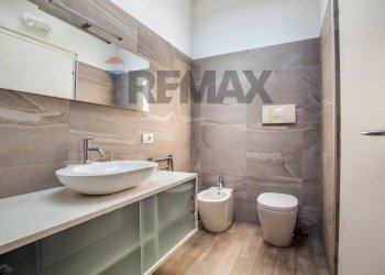 bagno privato - Attic Via Fratelli Testa
 
5, Giussago - photo 17