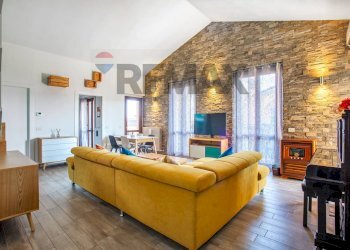 soggiorno - Attic Via Fratelli Testa
 
5, Giussago - photo 19