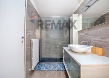 bagno privato - Attic Via Fratelli Testa
 
5, Giussago - photo 25