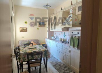Cucina - Three-room apartment via cosenza
 
203, Erice - photo 5