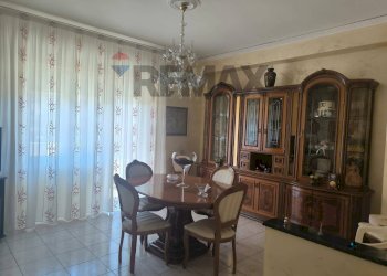 Sala da pranzo - Three-room apartment via cosenza
 
203, Erice - photo 13