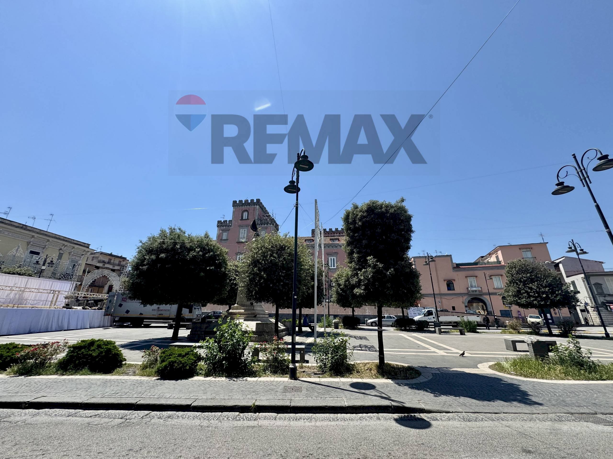 Edificio all\'aperto - Trilocale PIAZZA DELLA REPUBBLICA
 
32, Sant'Antimo - foto 2