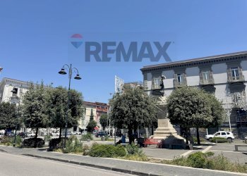 Edificio all\'aperto - Trilocale PIAZZA DELLA REPUBBLICA
 
32, Sant'Antimo - foto 10