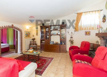 Soggiorno - Casa semi indipendente Via Olanda
 
59, Belpasso - foto 7