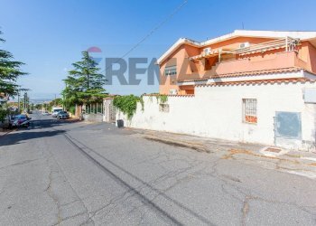 Casa all\'aperto - Casa semi indipendente Via Olanda
 
59, Belpasso - foto 38