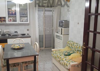 Sala da pranzo - Appartamento Viale Nitta
 
17, Catania - foto 4