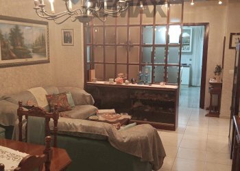 Sala da pranzo - Appartamento Viale Nitta
 
17, Catania - foto 16