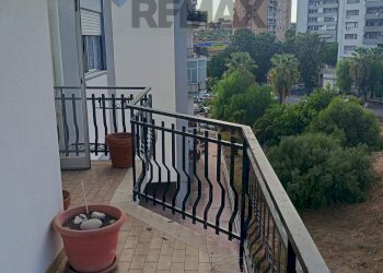 Balcone - Appartamento Viale Nitta
 
17, Catania - foto 19