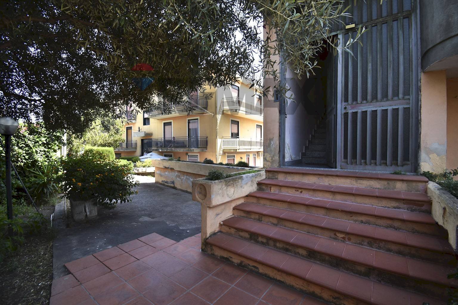 Casa all\'aperto - Quadrilocale Via Dei Vigneri
 
19, Misterbianco - foto 3