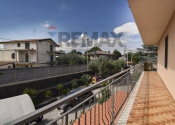 Balcone - Quadrilocale Via Dei Vigneri
 
19, Misterbianco - foto 19