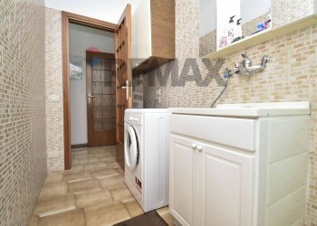 Lavanderia - Quadrilocale Via Dei Vigneri
 
19, Misterbianco - foto 27