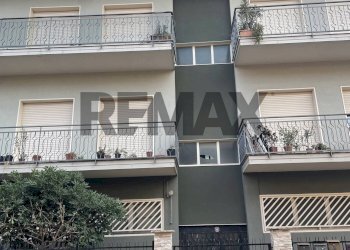 Edificio all\'aperto - Quadrilocale Via Giovanni Verga
 
16, Valverde - foto 2