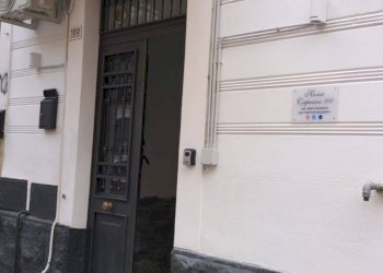 Edificio all\'aperto - Bilocale Via Luigi Capuana
 
100, Catania - foto 2